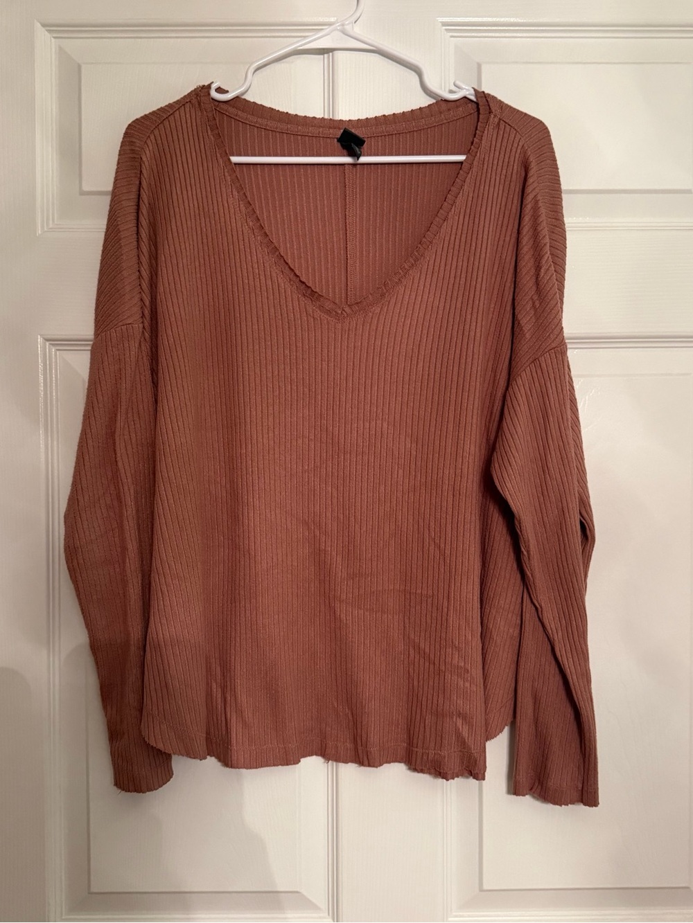 wild fable Ribbed V-Neck Long Sleeve Top - Mauve Brown